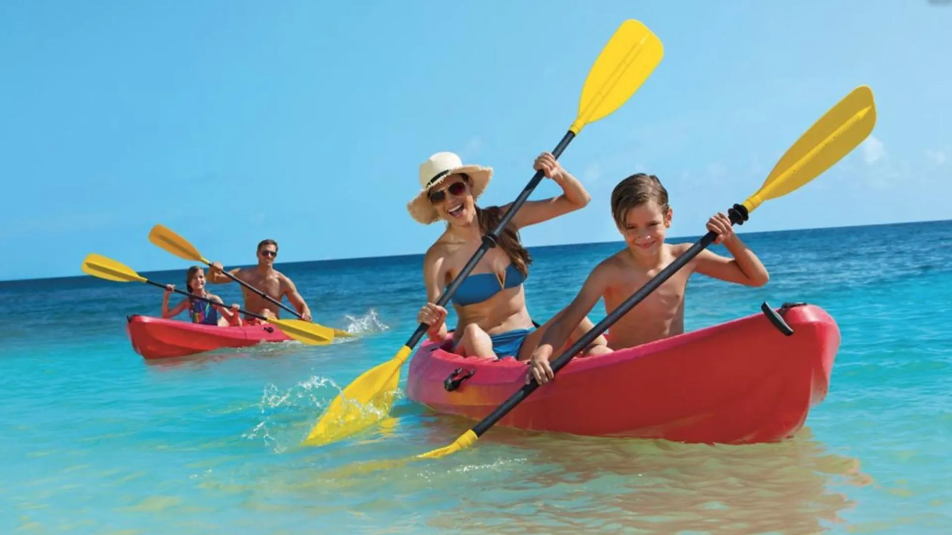 Tropicana Suites Deluxe Beach Club And Pool - Playa Los Corales Punta Cana