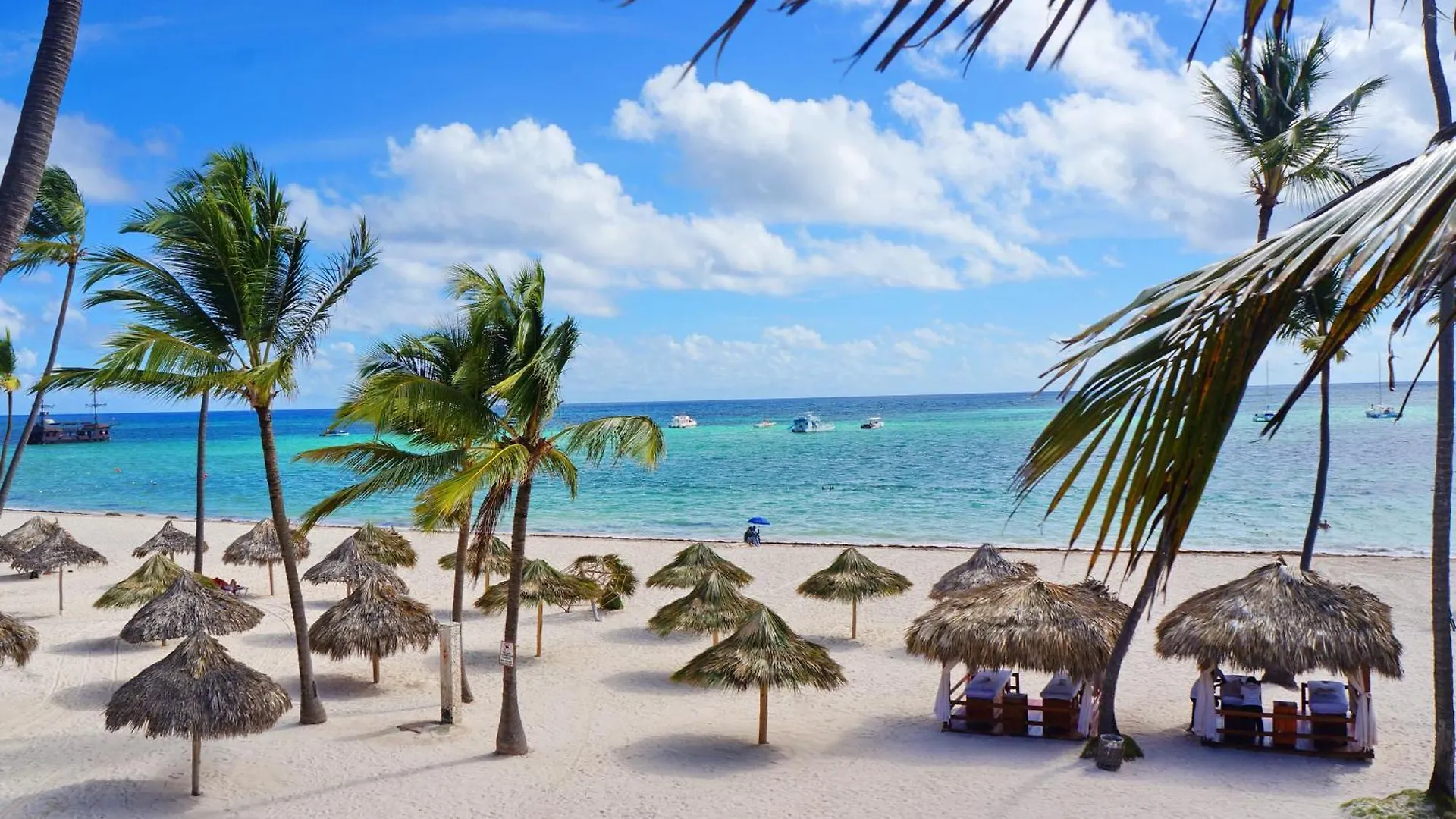 Tropicana Suites Deluxe Beach Club And Pool - Playa Los Corales 蓬塔卡纳 酒店