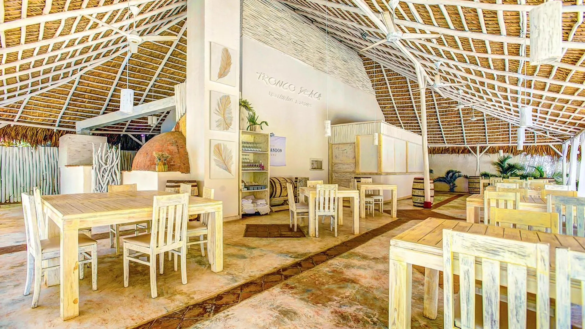 酒店 Tropicana Suites Deluxe Beach Club And Pool - Playa Los Corales 蓬塔卡纳