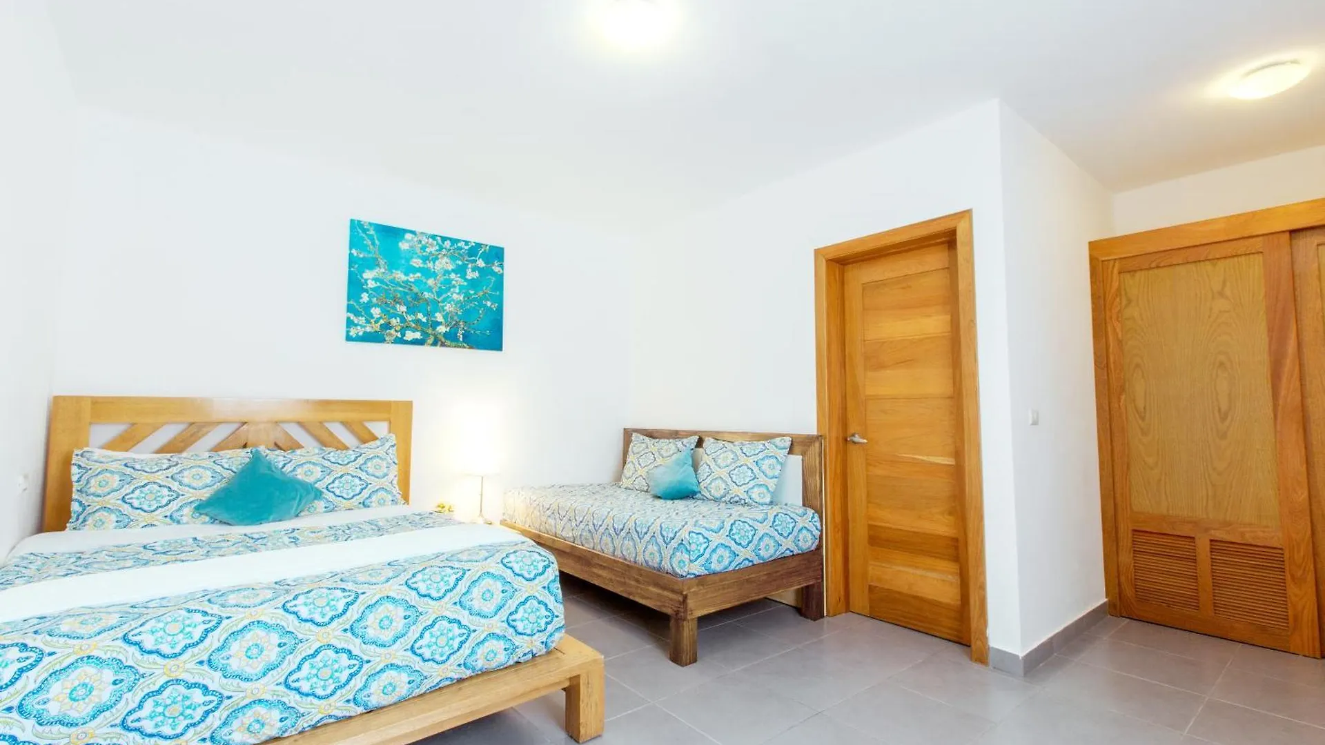 酒店 Tropicana Suites Deluxe Beach Club And Pool - Playa Los Corales 蓬塔卡纳
